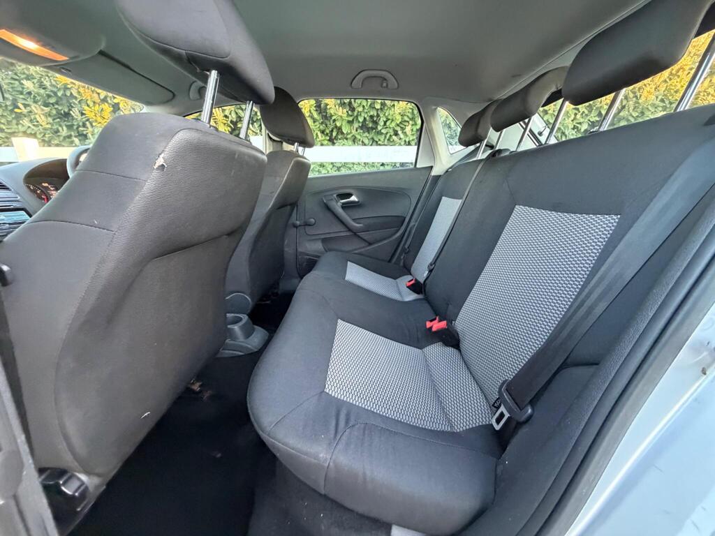 2014 Volkswagen Polo thumbnail 17