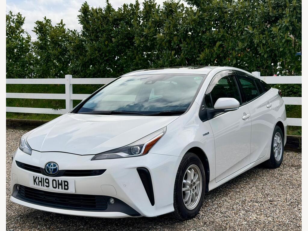 2019 Toyota Prius thumbnail 8