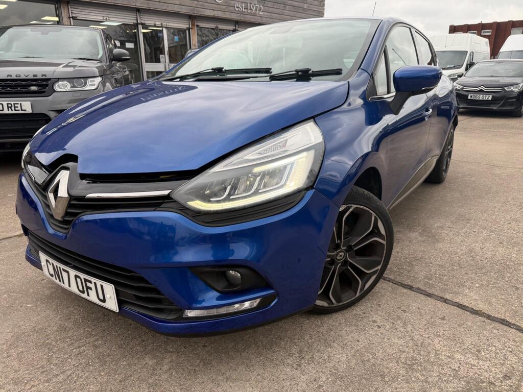 Renault Clio Hatchback 1.2 TCe Signature Nav Euro 6 (s/s) 5dr