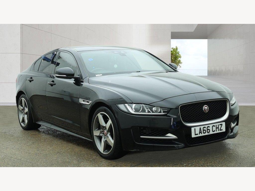 Jaguar XE