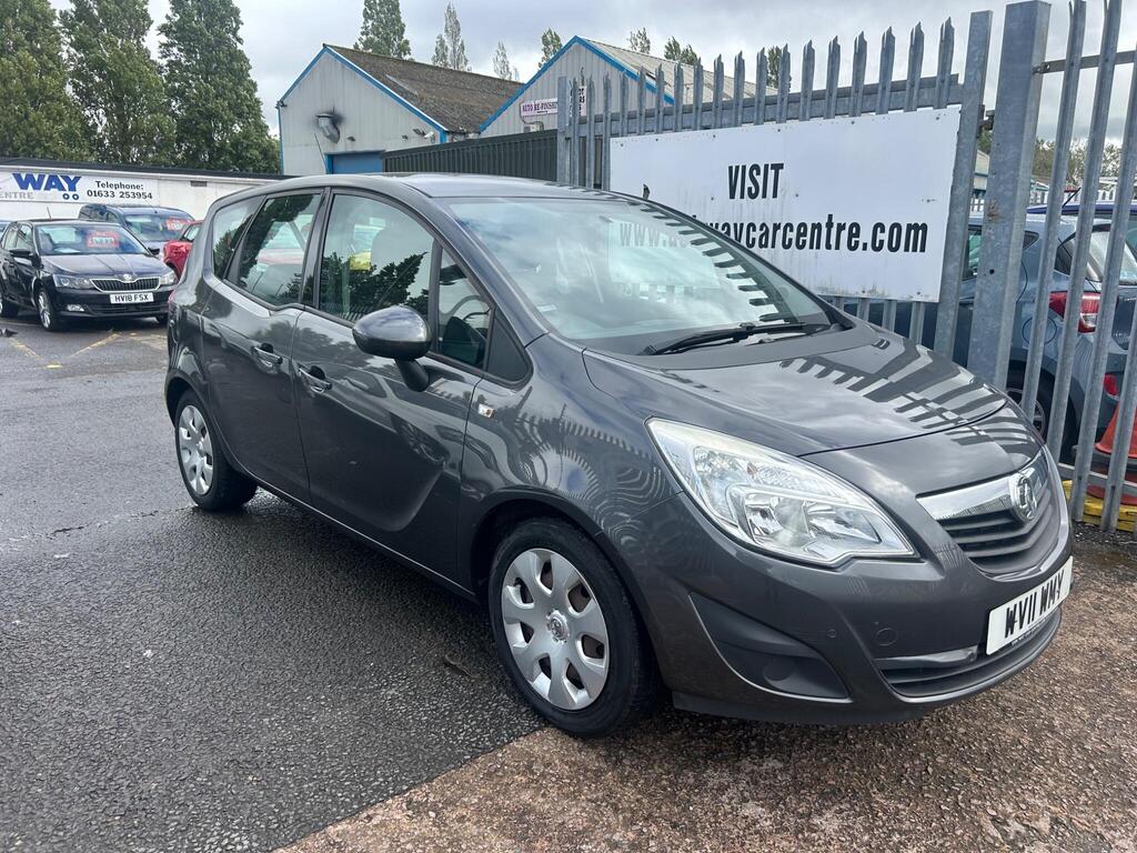 Vauxhall Meriva MPV 1.4 16V Exclusiv Euro 5 5dr (Non AC)