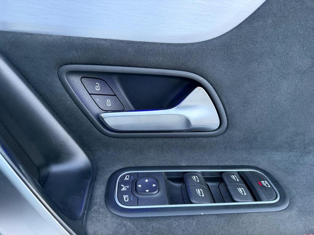 2020 Mercedes-Benz A Class thumbnail 27