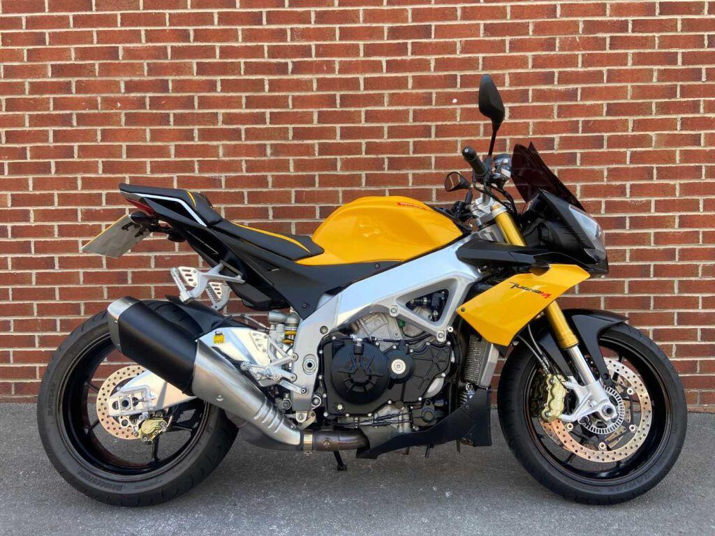 Aprilia Tuono 1100 V4