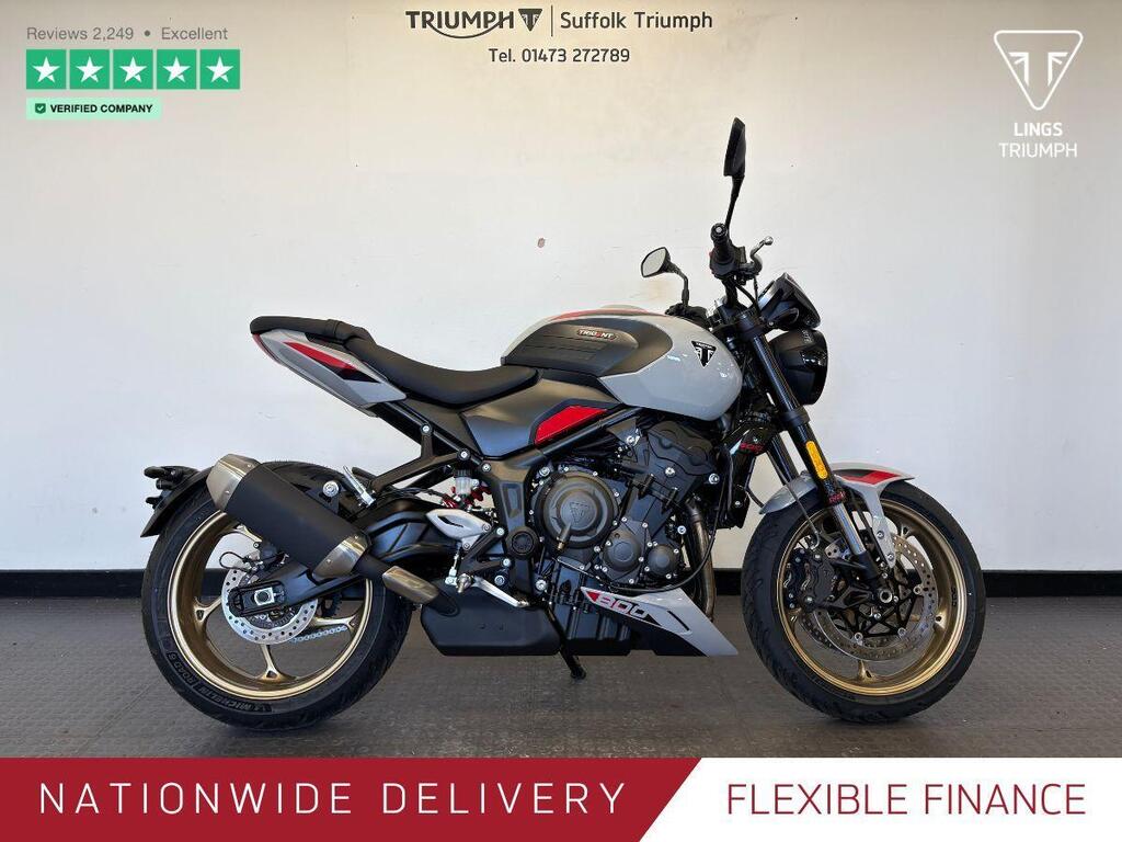 Triumph Trident 800