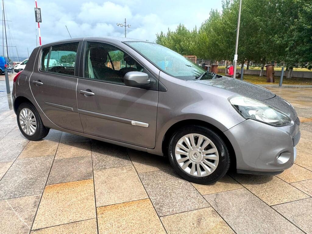 Renault Clio Hatchback 1.2 Expression + Euro 5 5dr