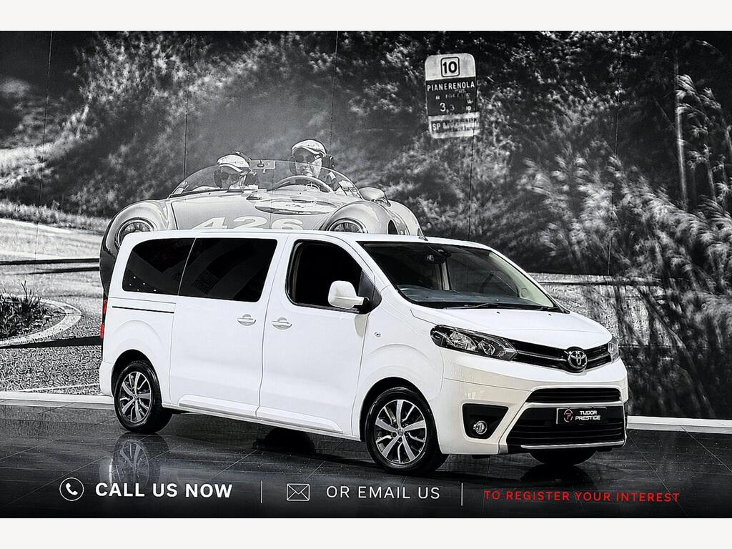 Toyota PROACE Verso MPV 2.0D Family Medium MPV Auto MWB Euro 6 (s/s) 5dr (8 Seat)