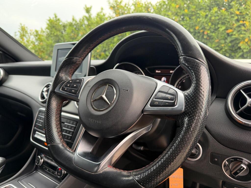 2016 Mercedes-Benz CLA thumbnail 29