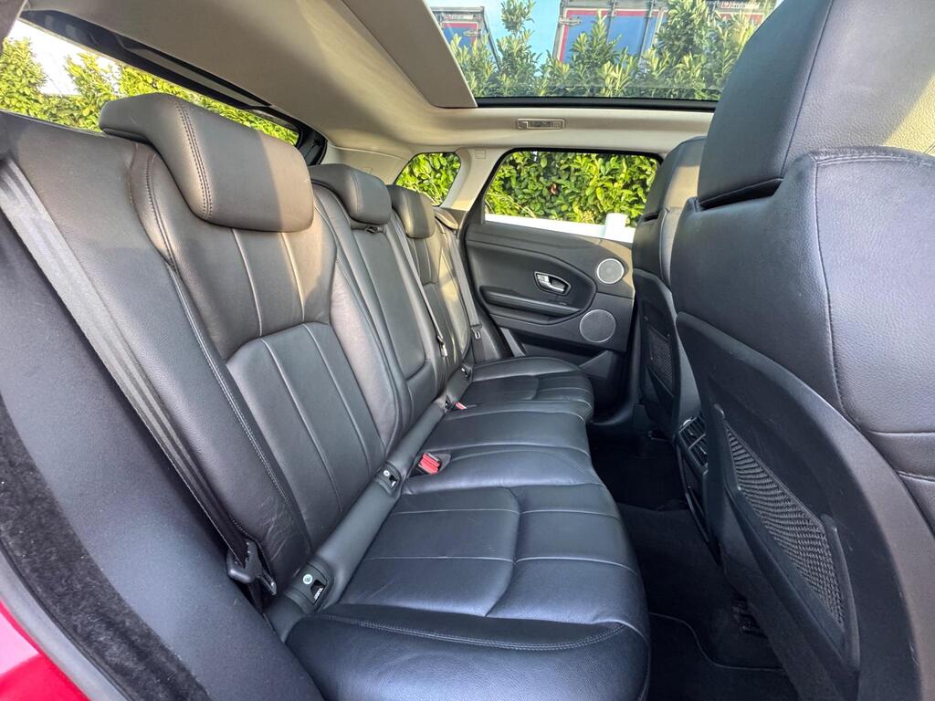 Land Rover Range Rover Evoque 2.0 TD4 SE Auto 4WD Euro 6 (s/s) 5dr thumbnail 18