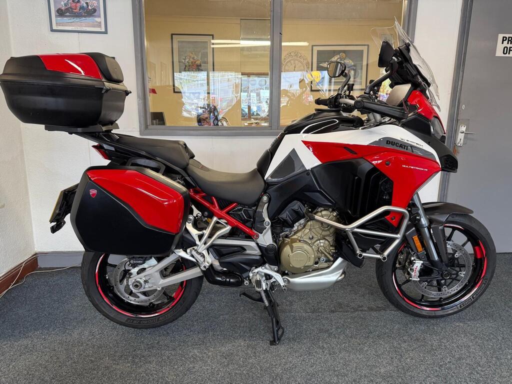 Ducati Multistrada V4