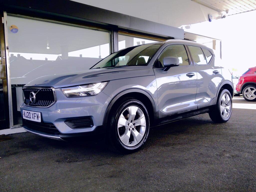 Volvo XC40 SUV 1.5 T3 Momentum Euro 6 (s/s) 5dr