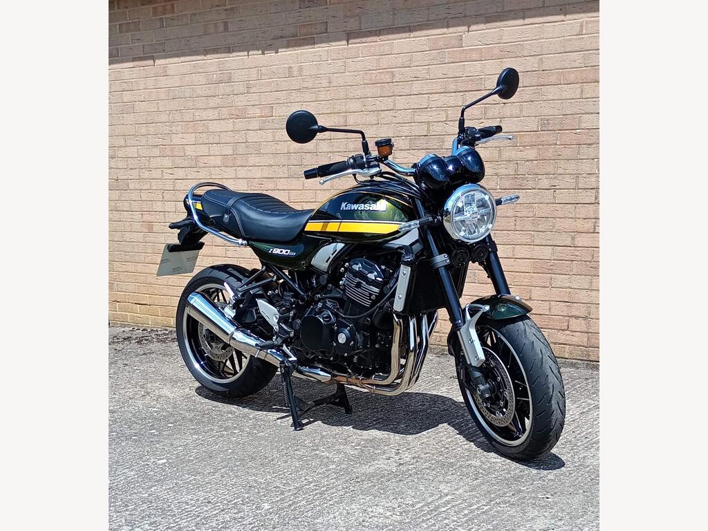 Kawasaki Z900 RS