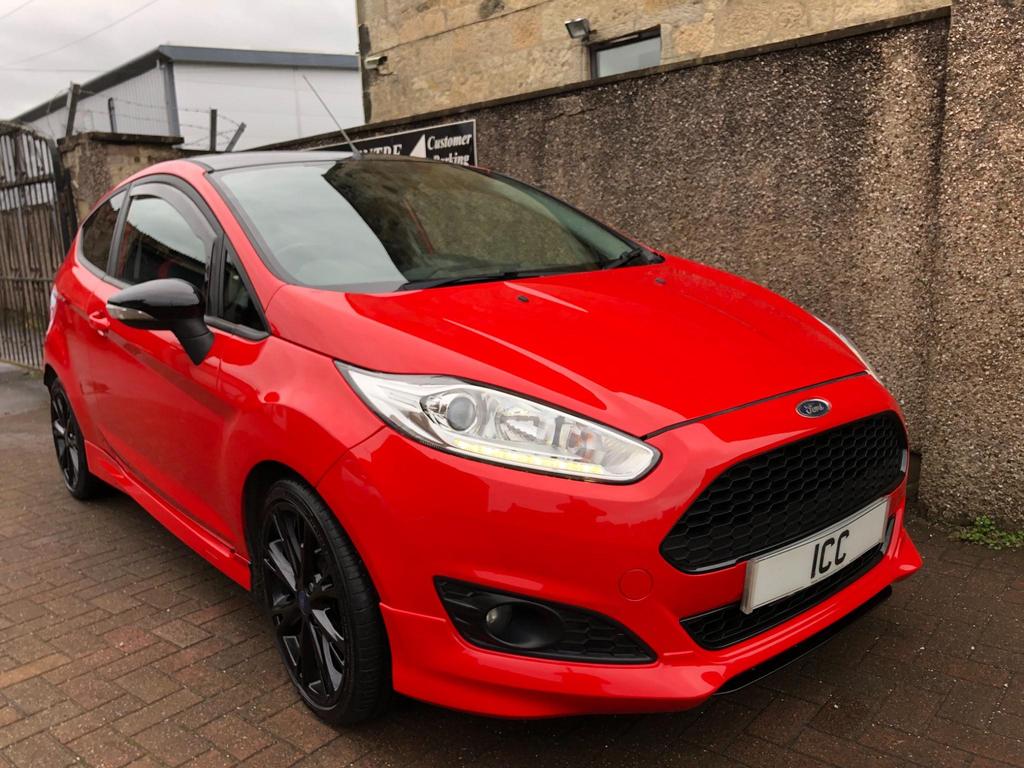 Ford Fiesta Hatchback 1.0T EcoBoost Zetec S Red Edition Euro 5 (s/s) 3dr