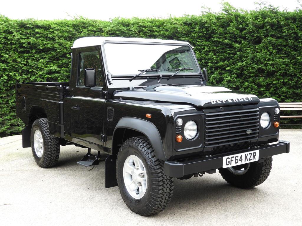 Land Rover Defender 110