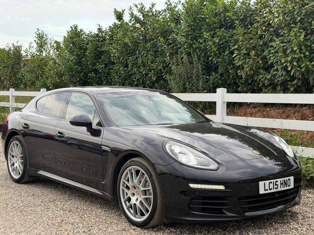 2015 Porsche Panamera thumbnail 7