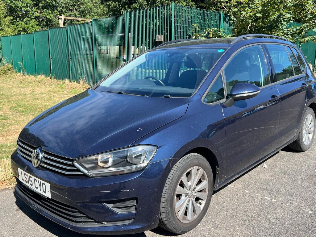 Volkswagen Golf SV