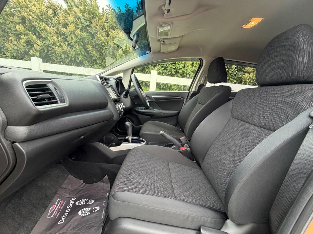 2014 Honda Jazz thumbnail 28