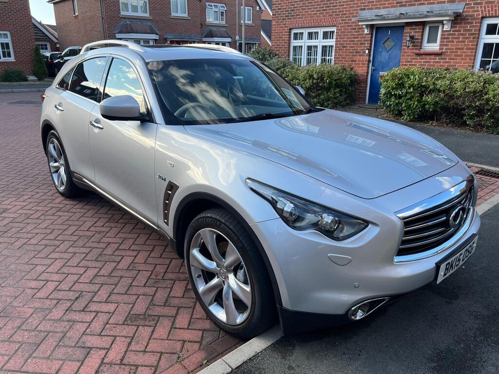 Infiniti QX70
