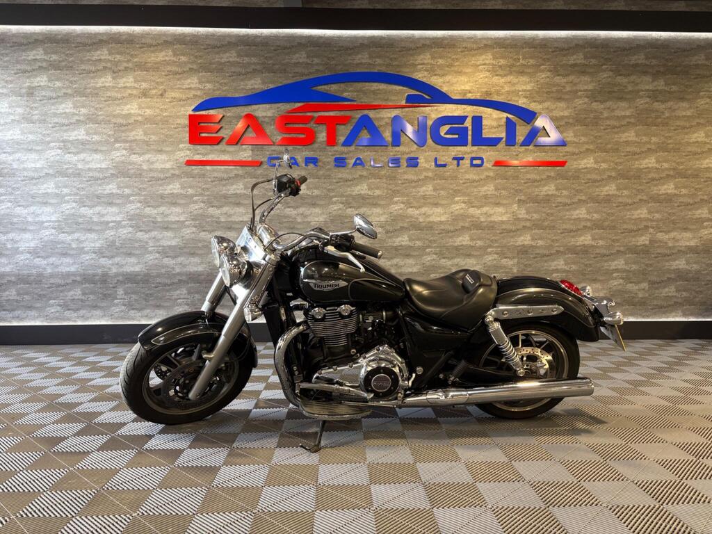 Triumph Thunderbird 1700