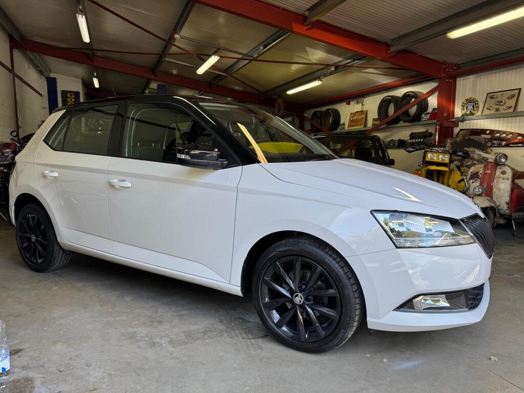 Skoda Fabia Hatchback 1.0 Colour Edition Euro 6 (s/s) 5dr