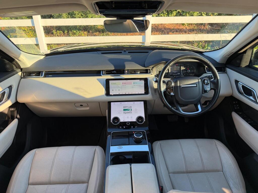 2017 Land Rover Range Rover Velar thumbnail 15