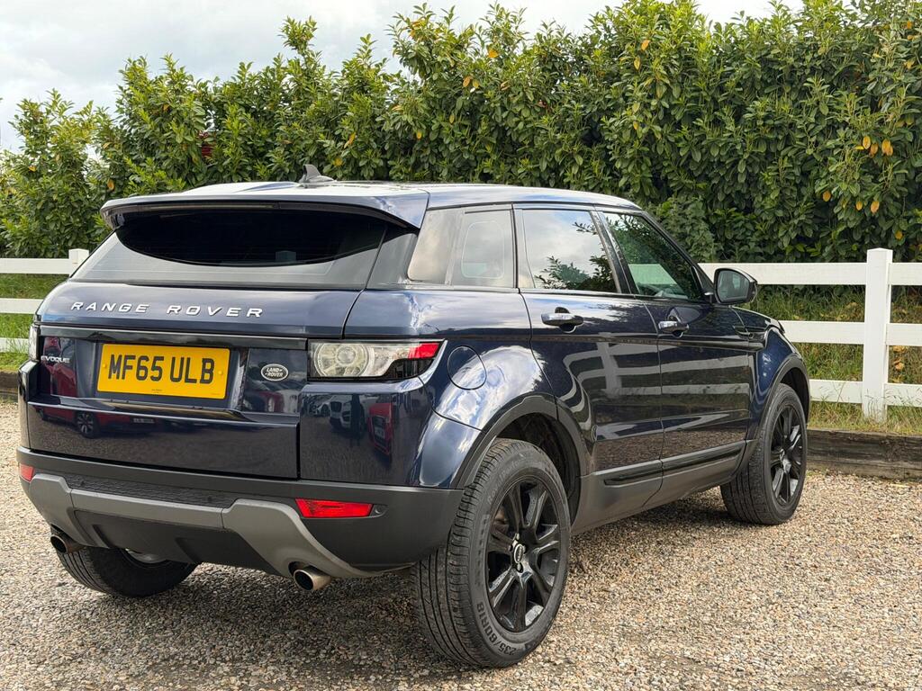 2015 Land Rover Range Rover Evoque thumbnail 14