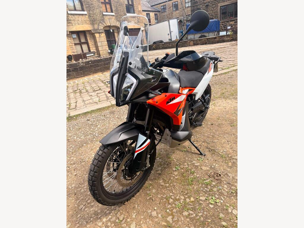 KTM 890 Adventure