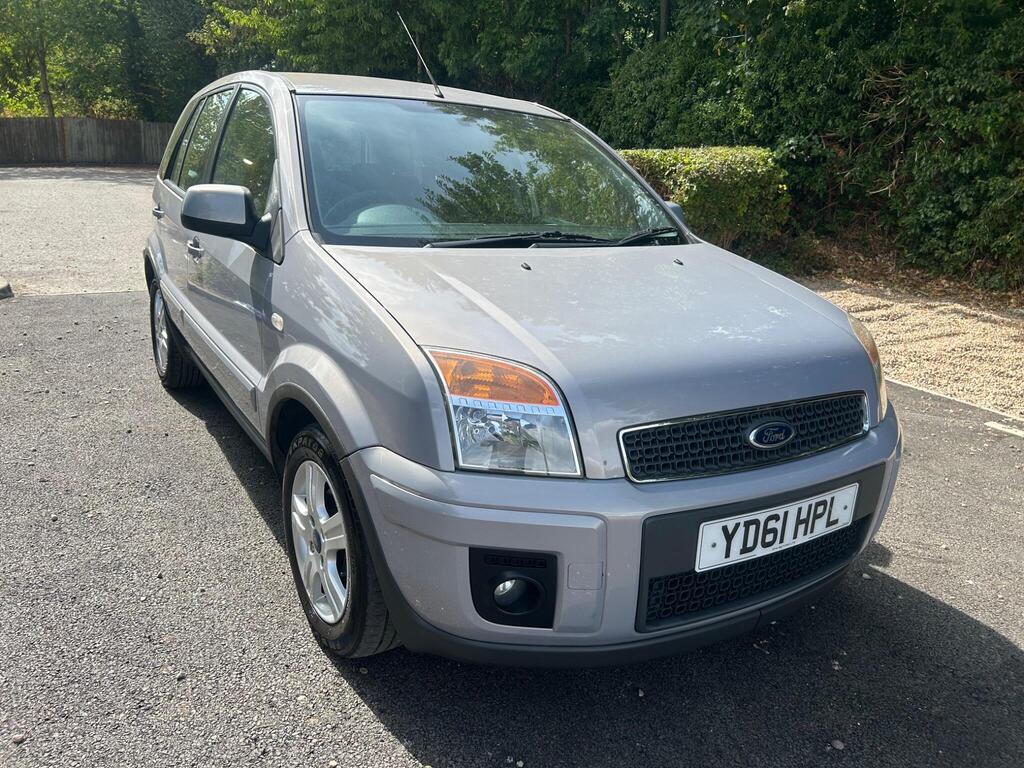 Ford Fusion Hatchback 1.4 Zetec 5dr