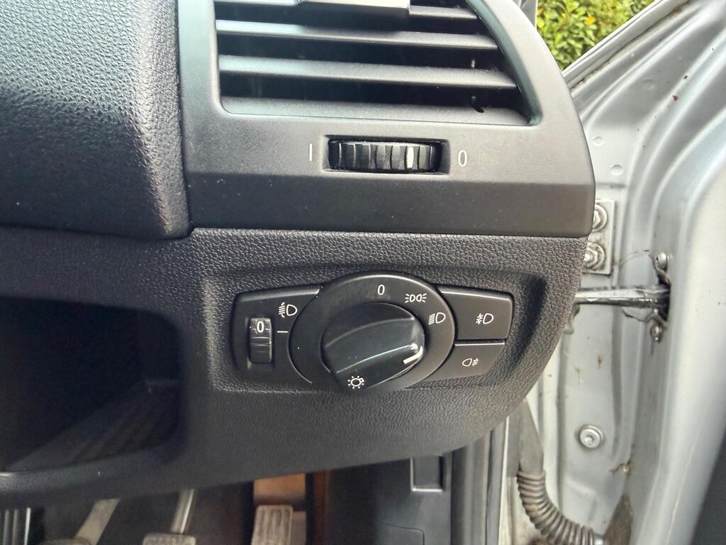 2006 BMW 1 Series thumbnail 21