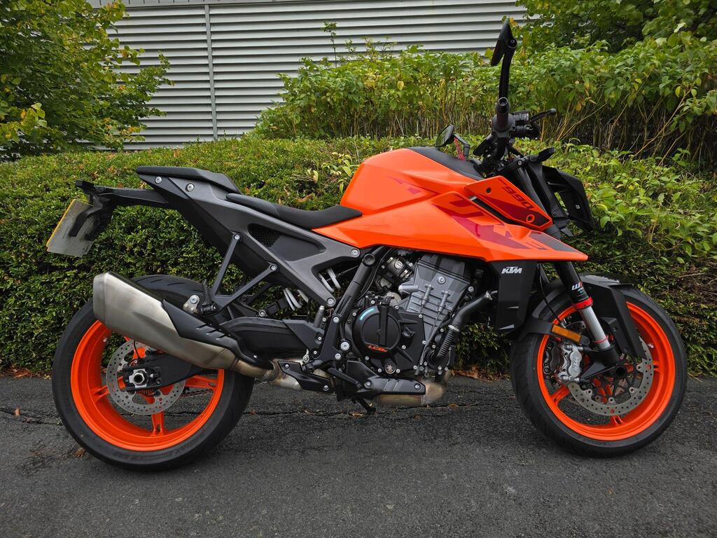 KTM 990 Duke