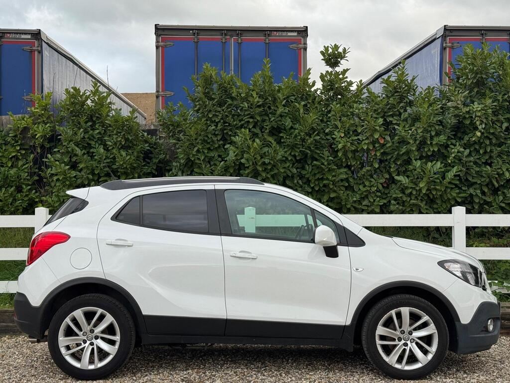 Vauxhall Mokka 1.6 CDTi Tech Line 4WD Euro 6 (s/s) 5dr thumbnail 14