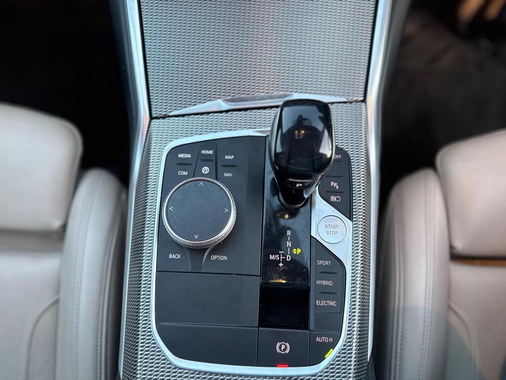 BMW 3 Series 2.0 330e 12kWh M Sport Auto Euro 6 (s/s) 4dr thumbnail 30