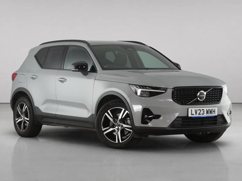 2023 Volvo XC40