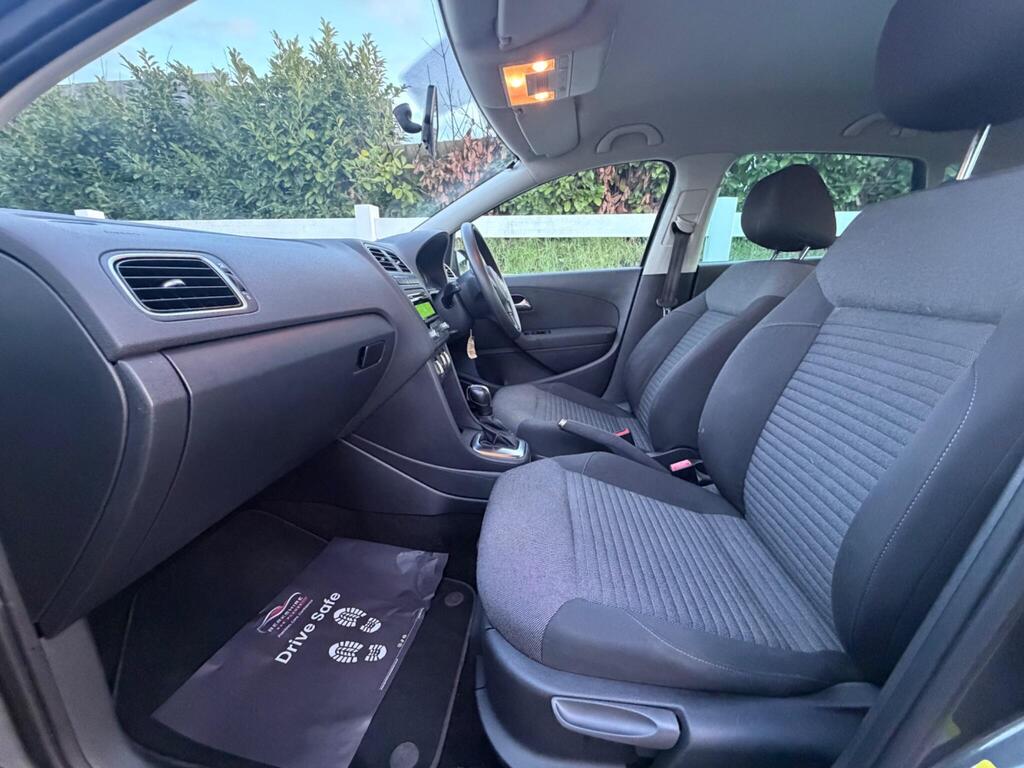 2014 Volkswagen Polo thumbnail 29