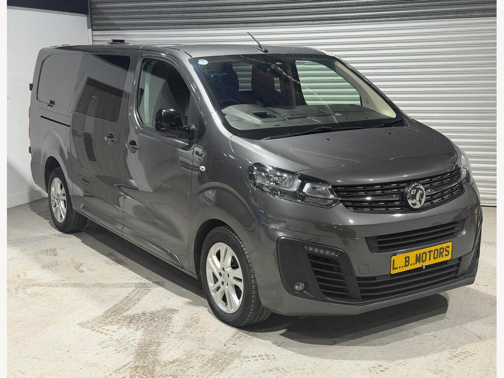 Vauxhall Vivaro Combi Van 2.0 Turbo D 3100 Elite Crew Van L2 H1 Euro 6 (s/s) 5dr