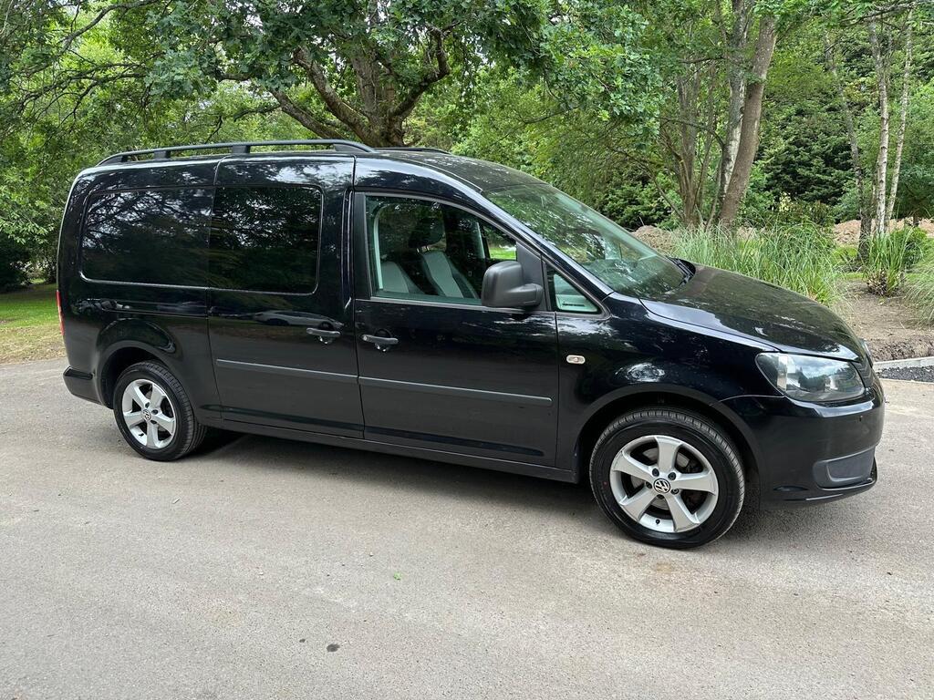 Volkswagen Caddy Maxi Combi Van 1.6 TDi C20 Maxi DSG FWD 5dr