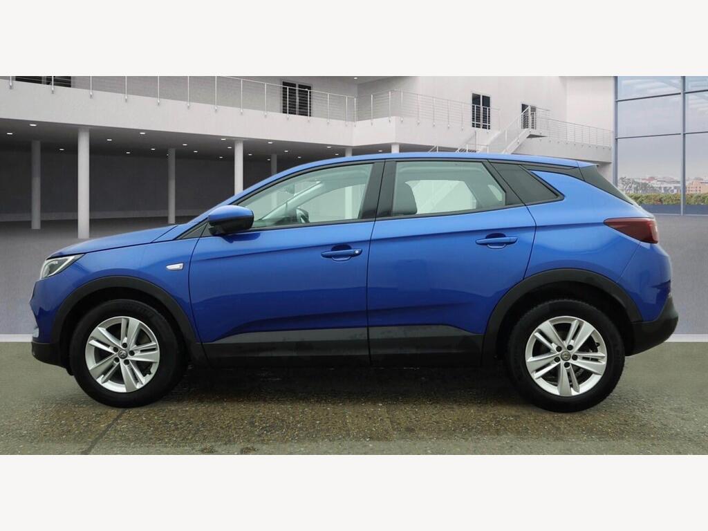 2020 Vauxhall Grandland X thumbnail 4