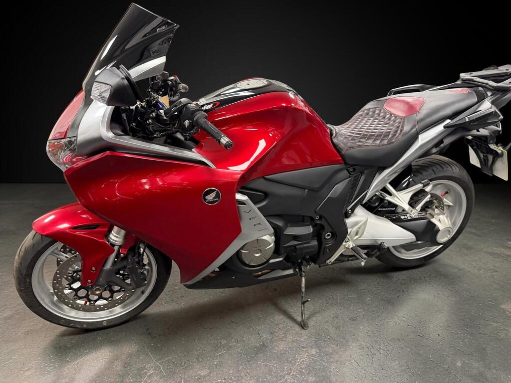 Honda VFR1200F