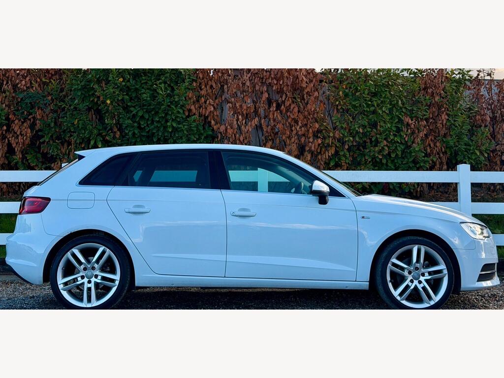 2016 Audi A3 thumbnail 14