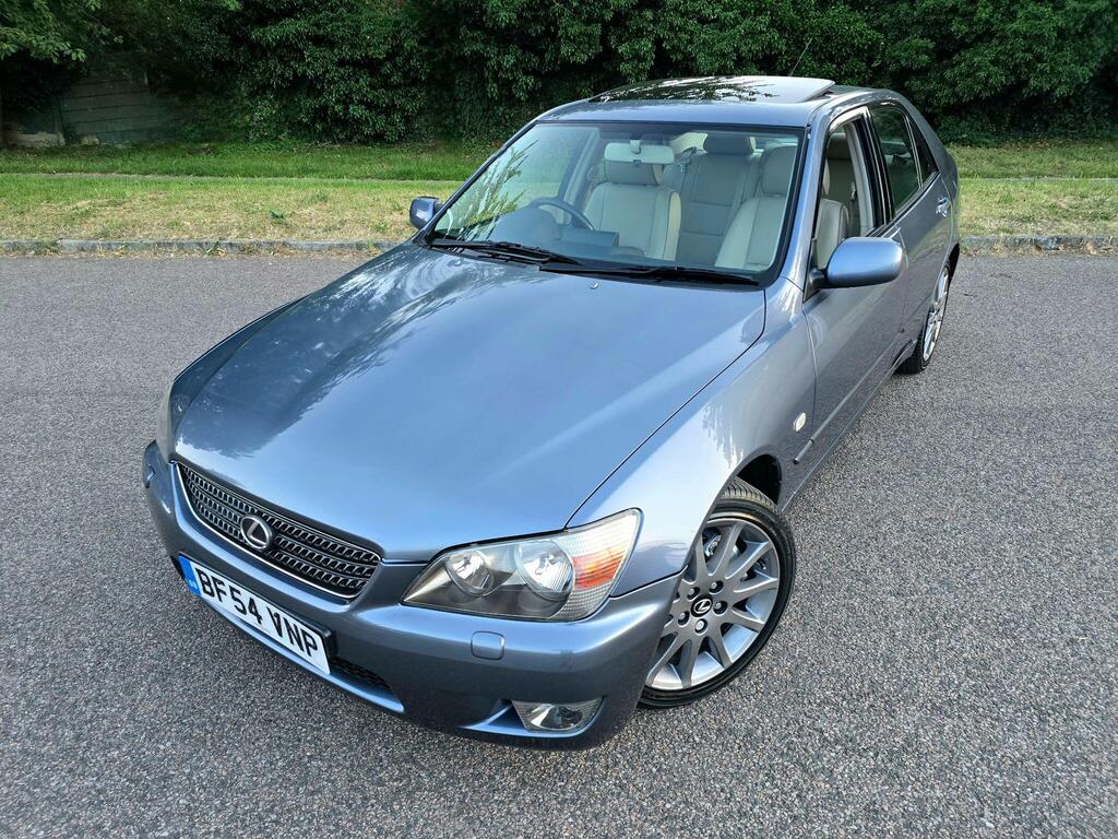 Lexus IS Saloon 2.0 200 SE 4dr
