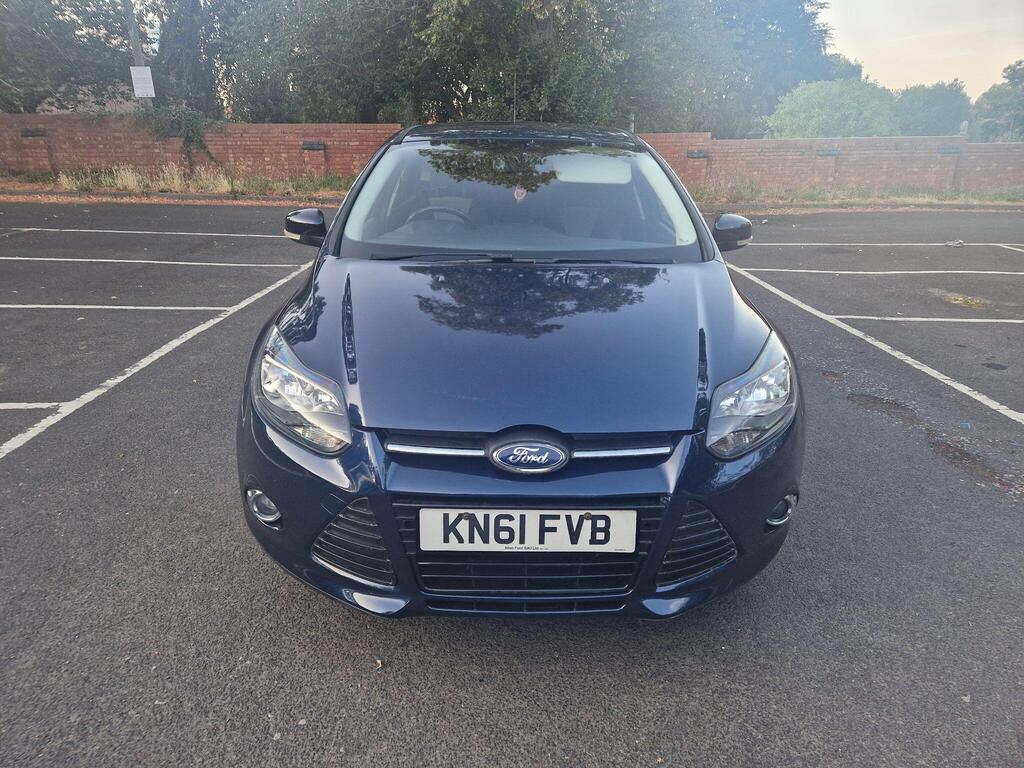 Ford Focus Hatchback 1.6 Zetec Powershift Euro 5 5dr