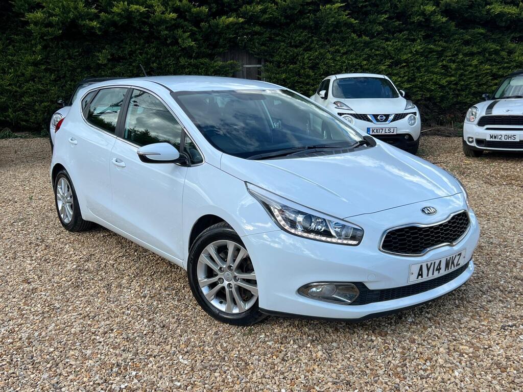Kia Ceed Hatchback 1.6 CRDi EcoDynamics 2 Euro 5 (s/s) 5dr