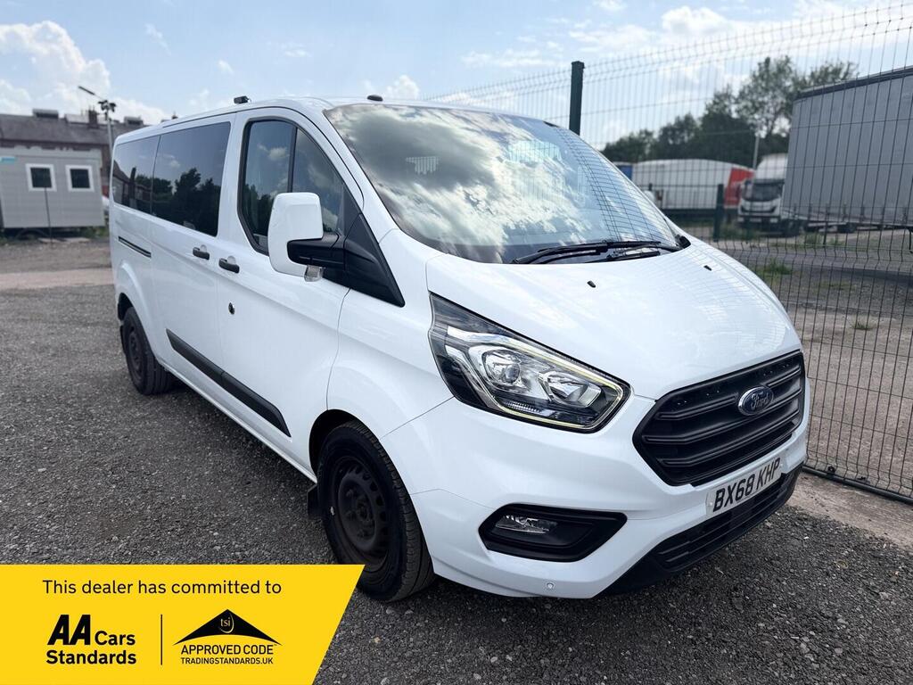 Ford Transit Custom Combi Van 2.0 340 EcoBlue Trend Kombi L2 H1 Euro 6 (s/s) 5dr (9 Seat)