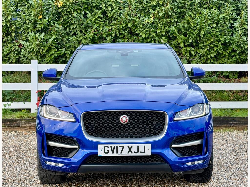 Jaguar F-PACE 2.0 D180 R-Sport Auto AWD Euro 6 (s/s) 5dr thumbnail 5