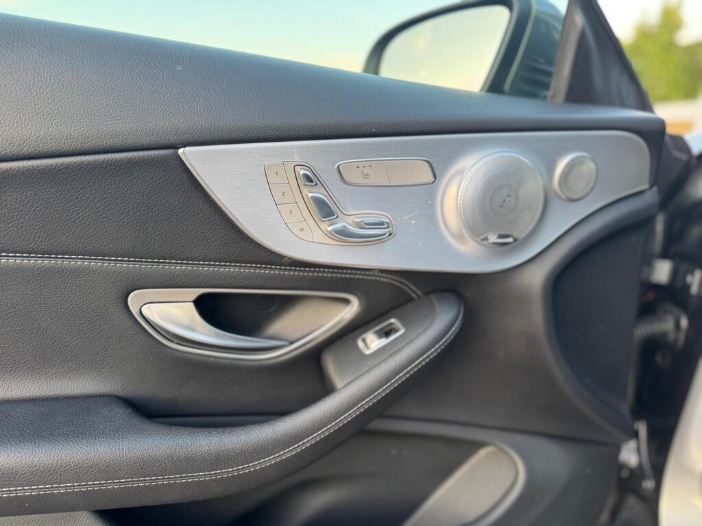 Mercedes-Benz C Class 2.1 C220d AMG Line (Premium Plus) G-Tronic+ Euro 6 (s/s) 2dr thumbnail 33