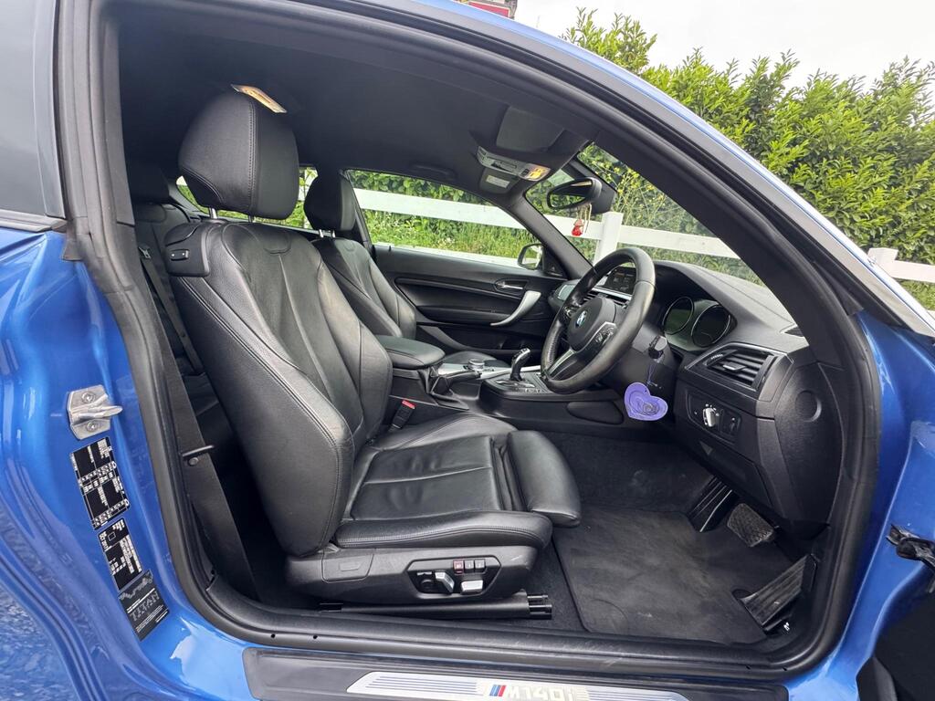 BMW 1 Series 3.0 M140i Shadow Edition Auto Euro 6 (s/s) 3dr thumbnail 19