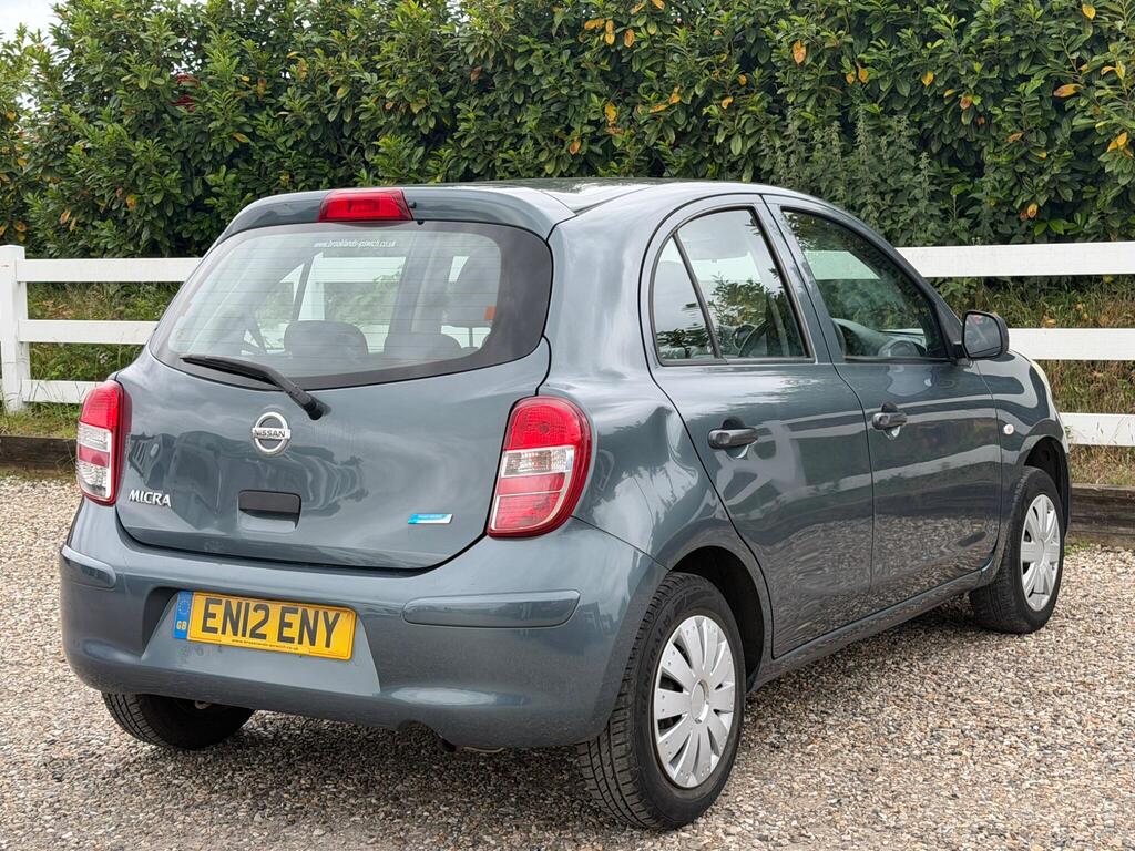 2012 Nissan Micra thumbnail 9