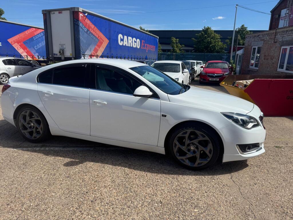 Vauxhall Insignia Hatchback 2.0 CDTi ecoFLEX SRi VX Line Nav Euro 6 (s/s) 5dr