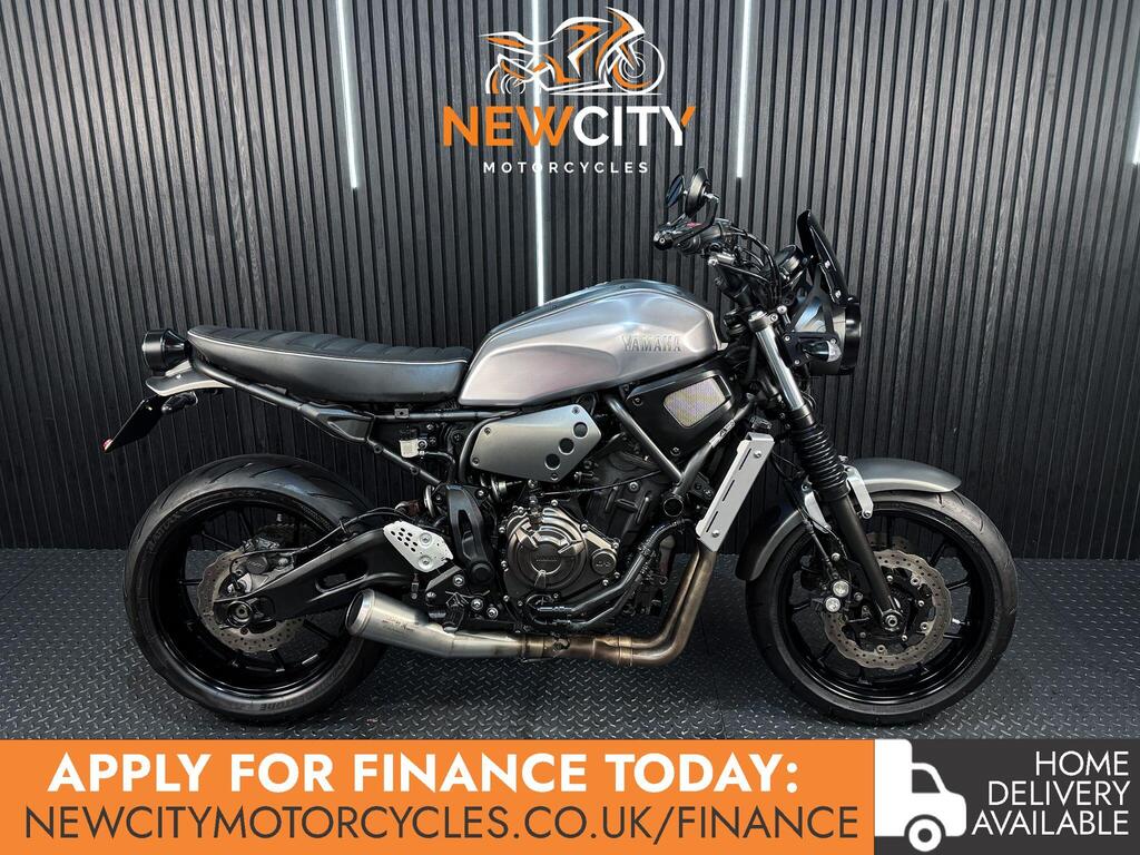 Yamaha XSR700