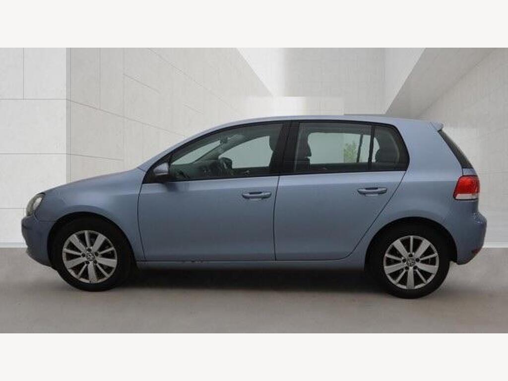 2011 Volkswagen Golf thumbnail 5