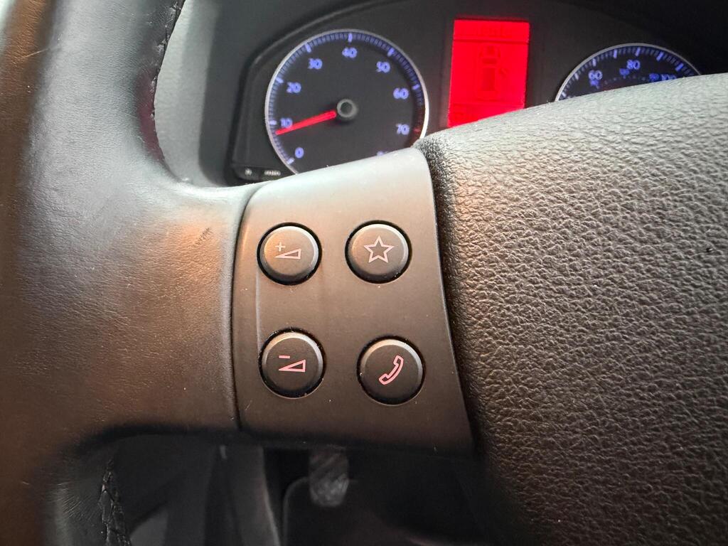 2008 Volkswagen Golf thumbnail 28